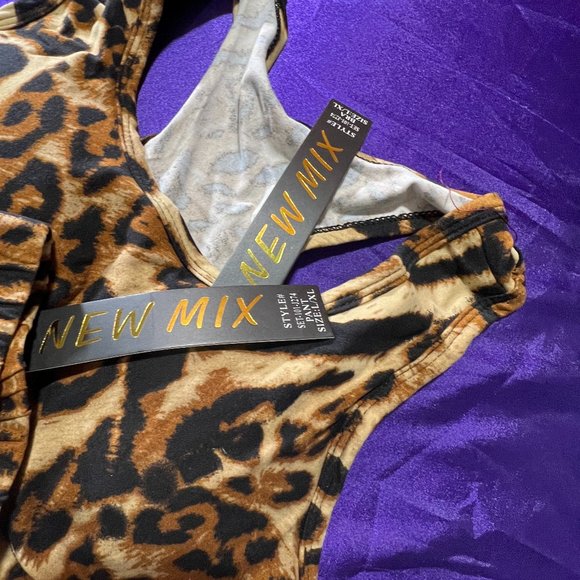 NEW  📌New Mix Buttery Smooth Predator Leopard Leggings and Bra Set L/XL - Picture 11 of 14
